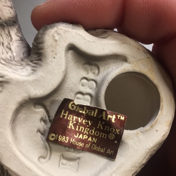 Harvey Knox Kingdom porcelain cat - Picture 3 of 7